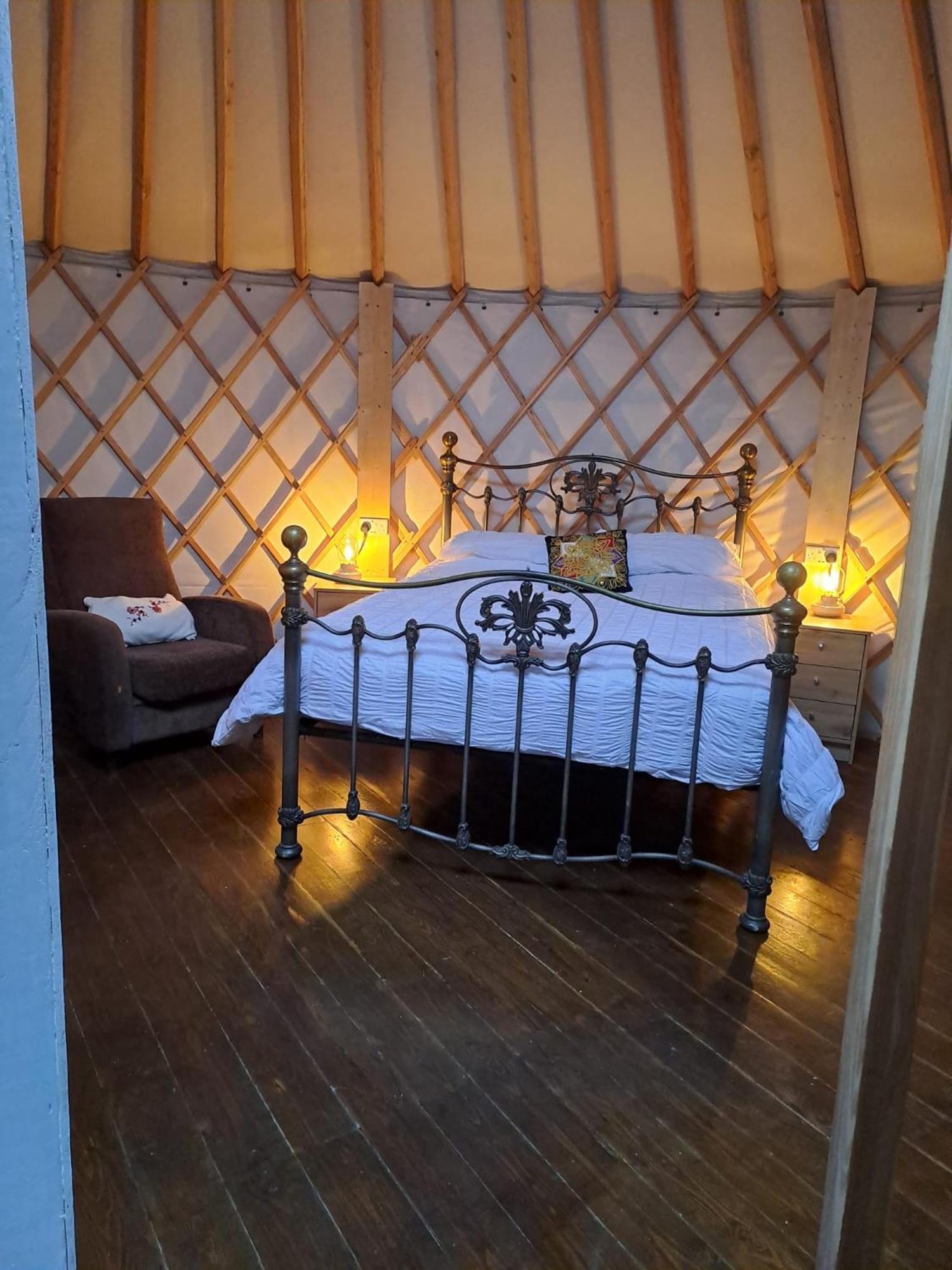The Snowdrop Hotel Galway Eksteriør billede